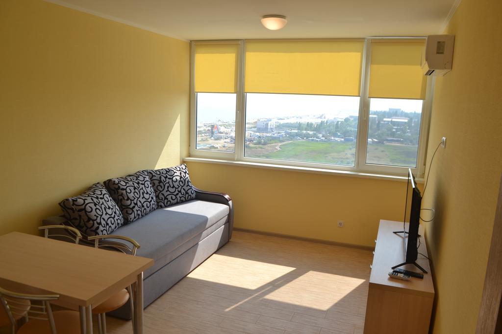Hotel Promenad Zatoka Ngoại thất bức ảnh