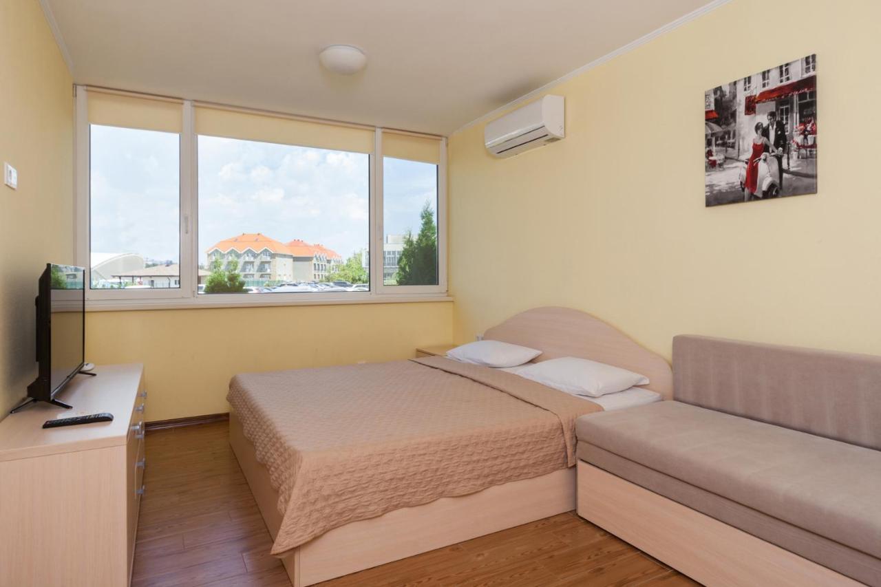 Hotel Promenad Zatoka Ngoại thất bức ảnh